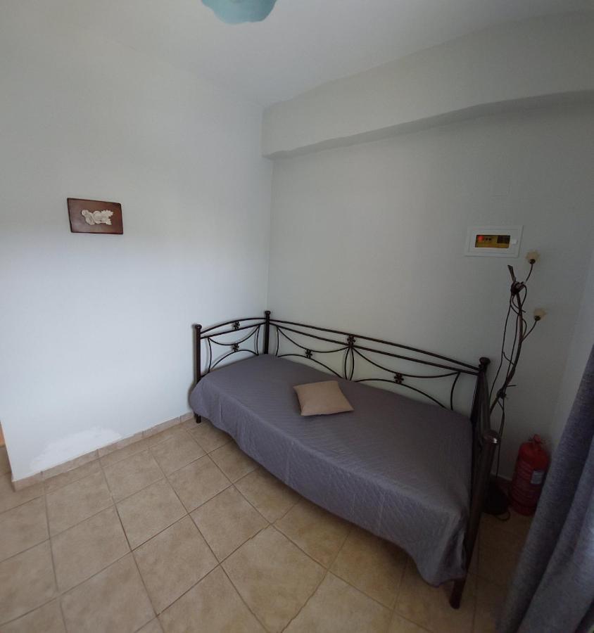 ניקיאנה Twins Apartments מראה חיצוני תמונה