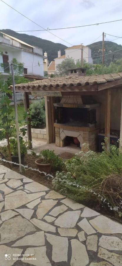 ניקיאנה Twins Apartments מראה חיצוני תמונה